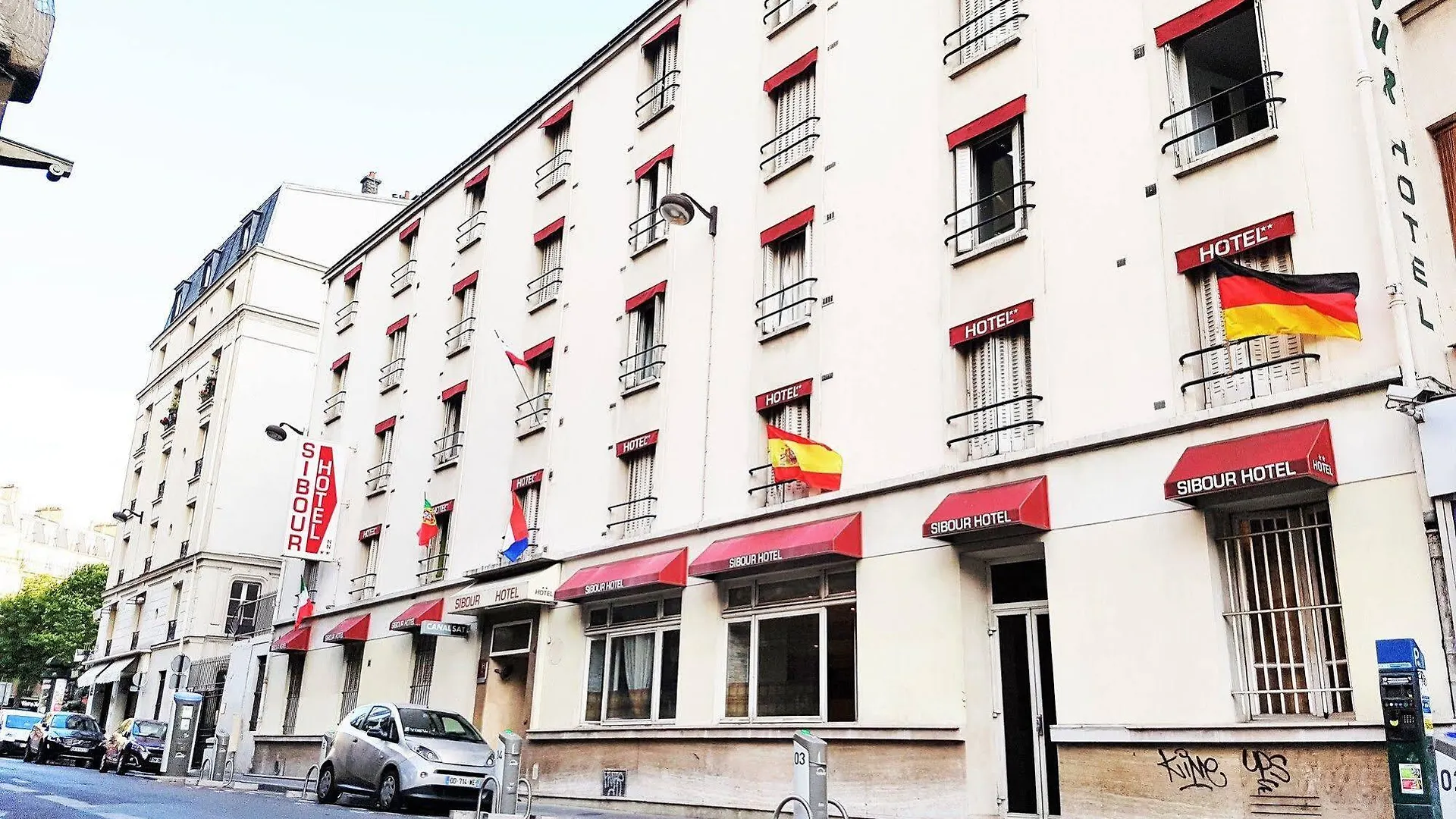 Ibis Styles Paris Gare De L'Est Magenta Hotel